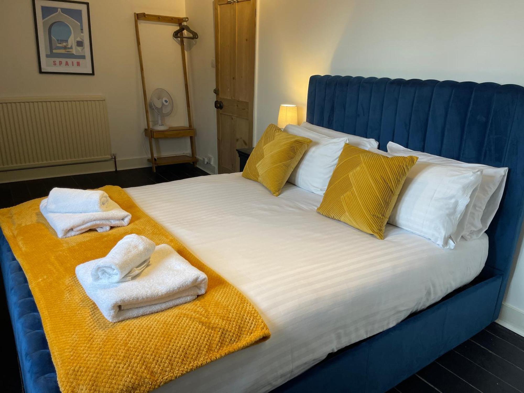 Apartment Large Beautiful Luxury Centre On On Mill Rd - Walk To Station And Centre